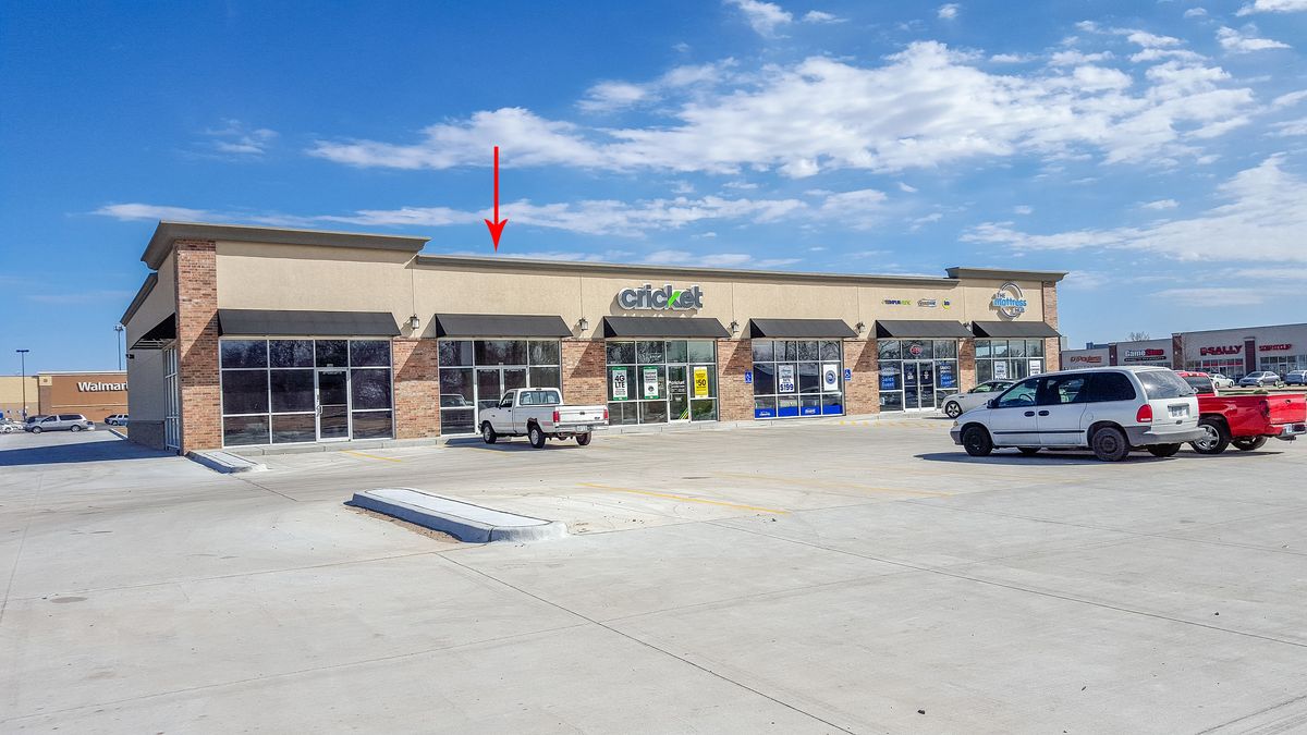 2484 S Broadway St, Wichita, KS Shopping Center for Lease KSCRE