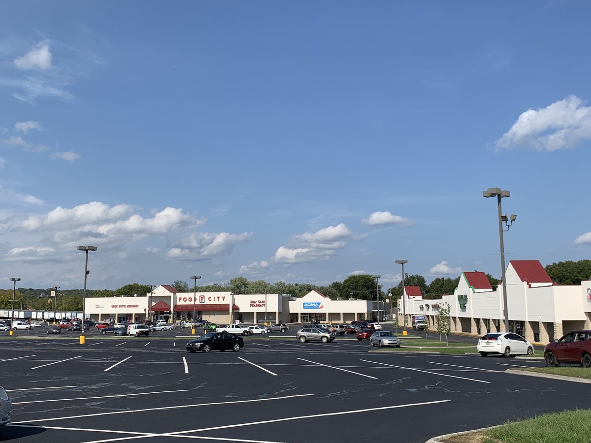 5100 Clinton Hwy, Knoxville, TN Shopping Center for Lease KAAR CIE powered by Catylist