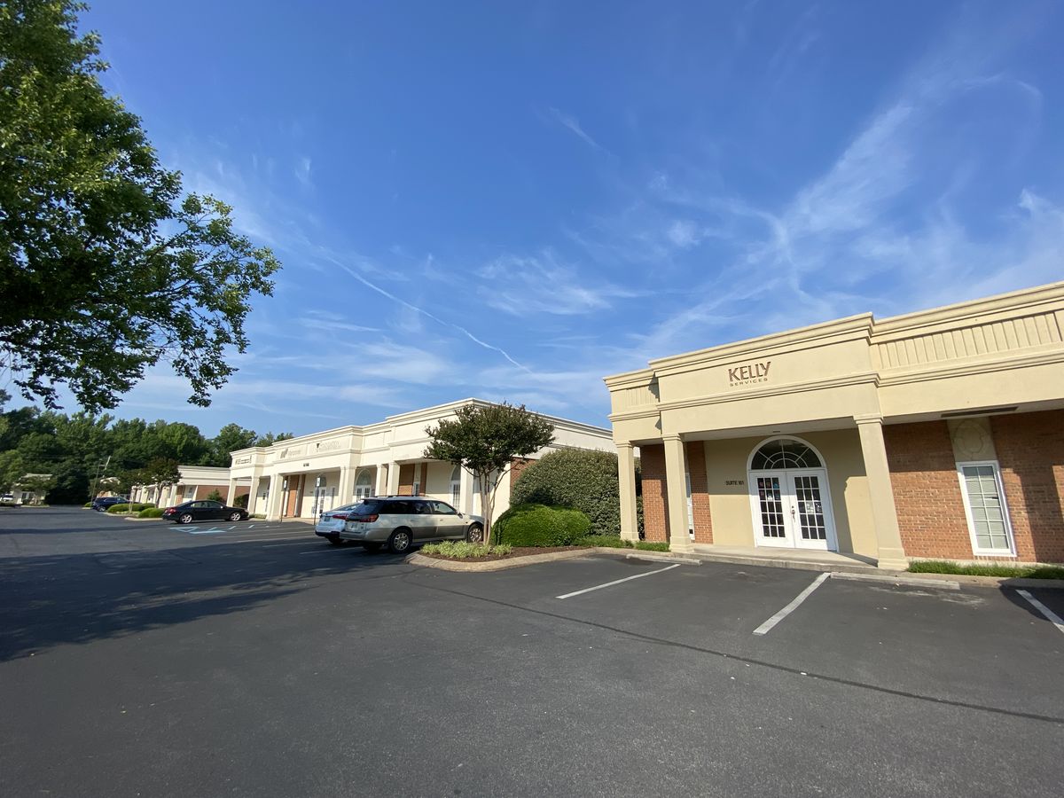 6160 Shallowford rd, Chattanooga, TN Office for Lease Greater